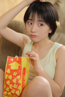 女保险公司推销员5